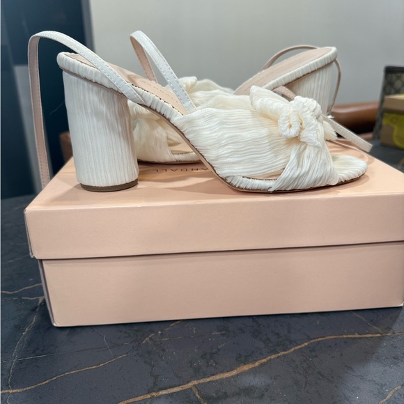 Loeffler Randall Camilla Pearl size 10 - Picture 12 of 16